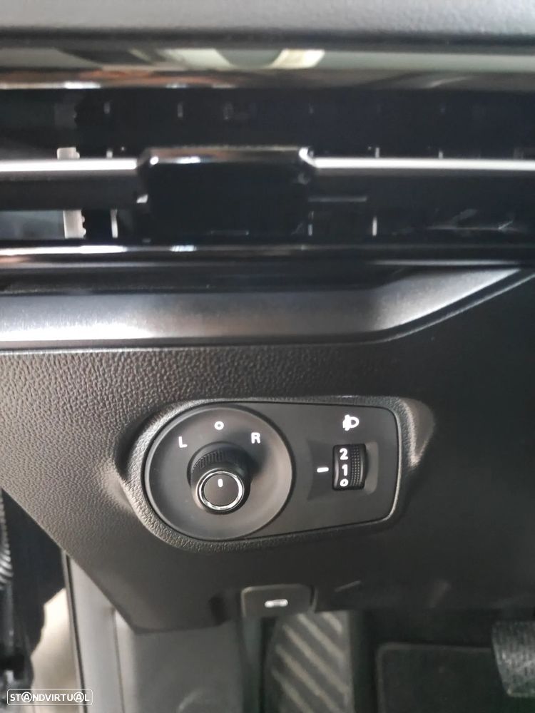 MG MG4 64 kWh Comfort - 24