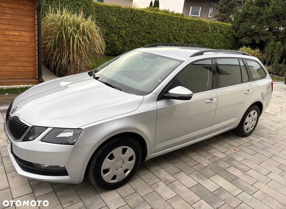Skoda Octavia 1.6 TDI Ambition - 1