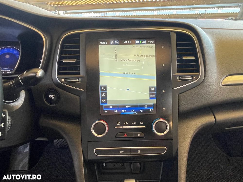 Renault Megane TCe 140 GPF EDC INTENS - 31