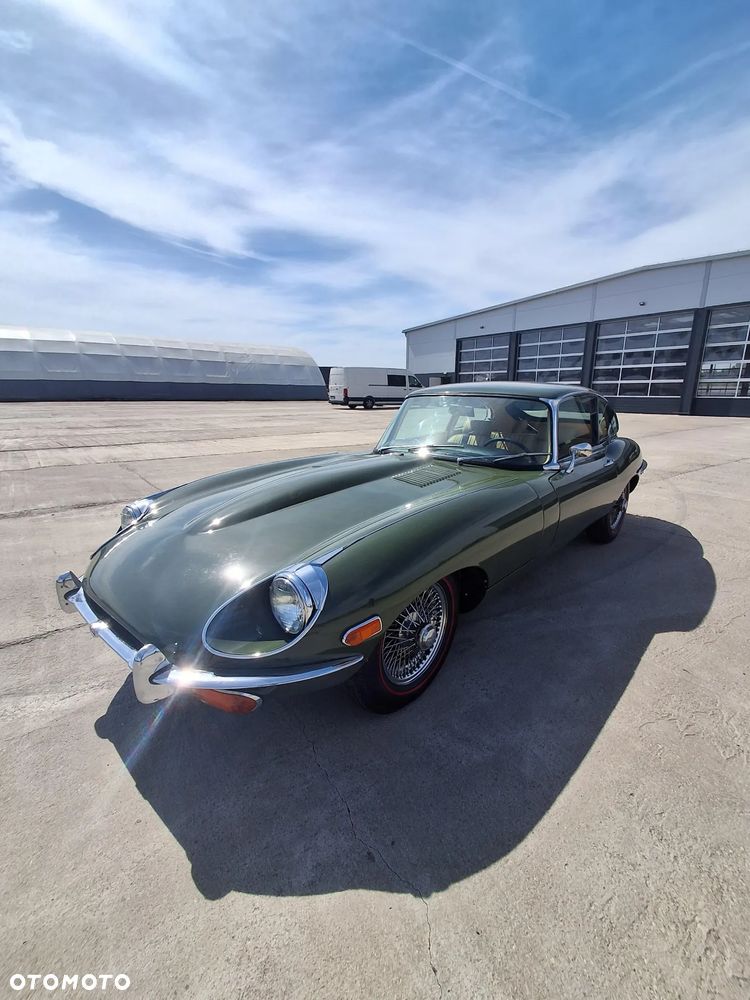 Jaguar E-Type - 2