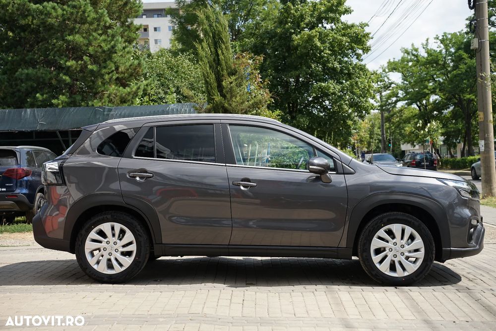 Suzuki S-Cross 1.4 Boosterjet 6AT MHEV Passion - 9