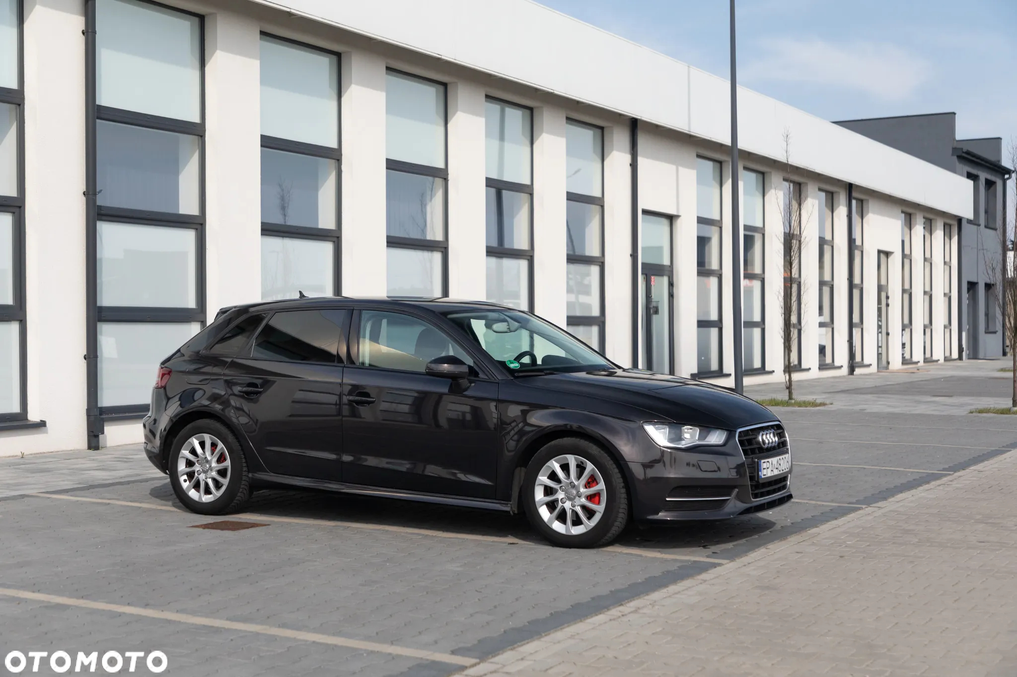 Audi A3 1.6 TDI ultra Attraction - 5