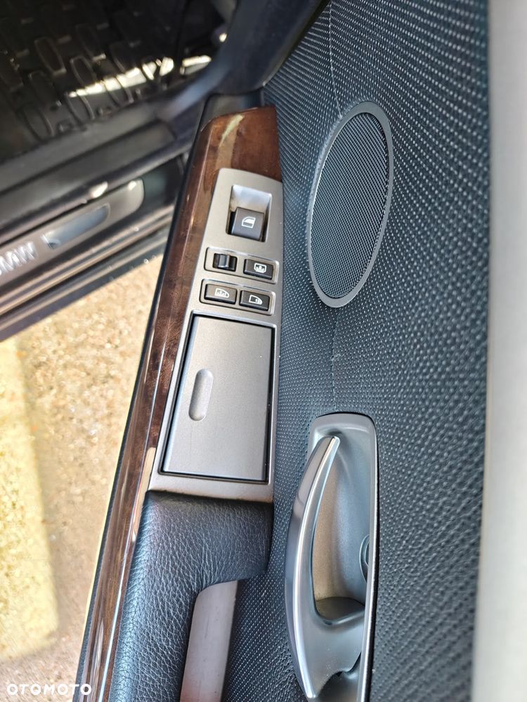 BMW Seria 7 - 15