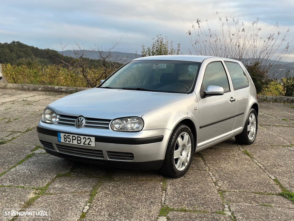 VW Golf 1.6i Confortline - 1