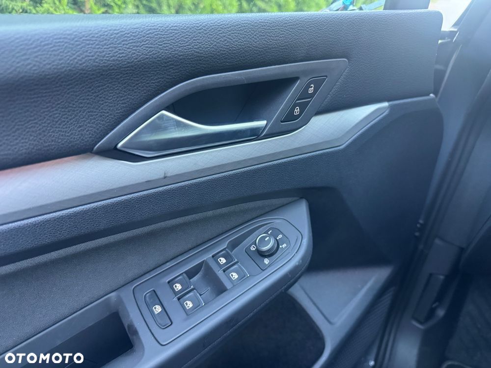 Volkswagen Golf 2.0 TDI SCR DSG Move - 15