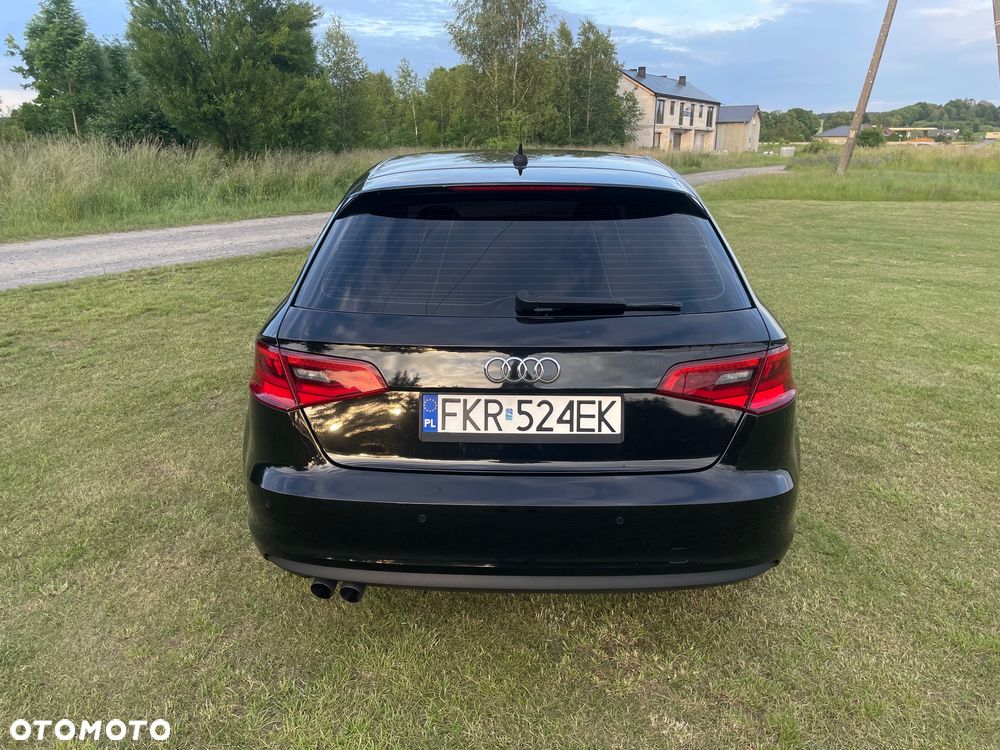 Audi A3 Sportback 2.0 TDI - 6