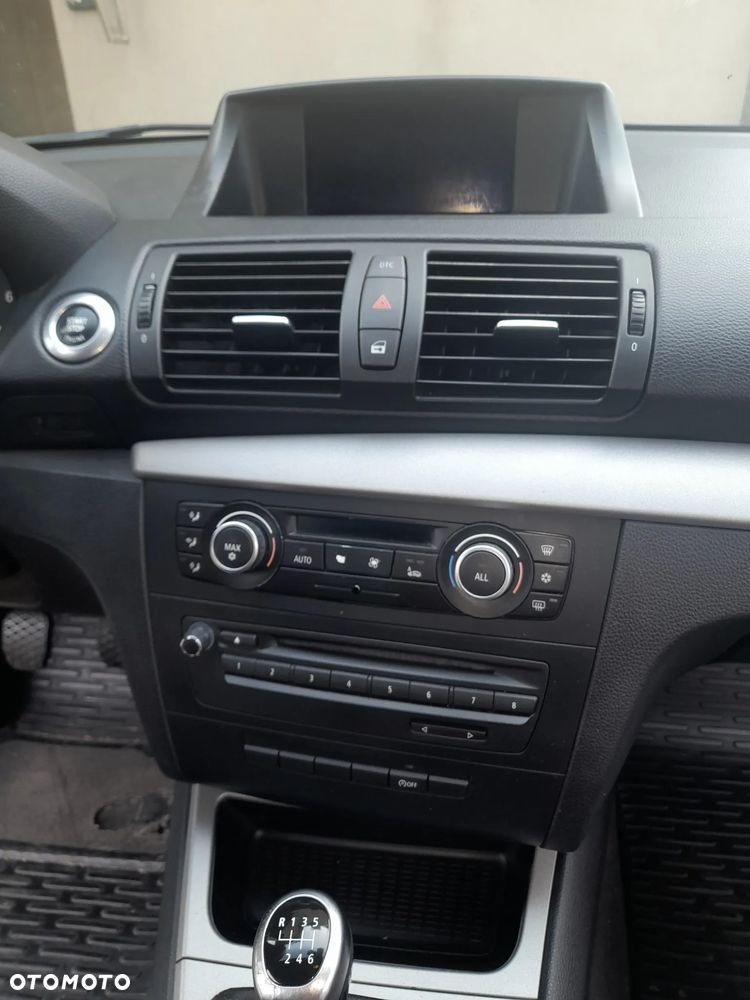 BMW Seria 1 - 10