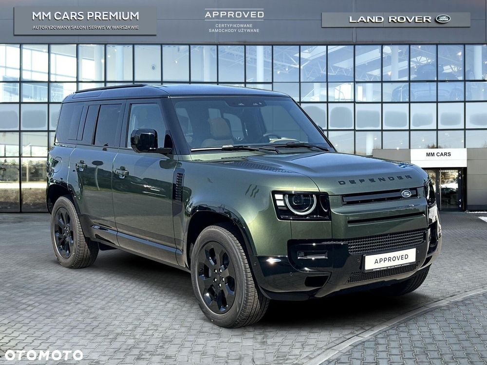 Land Rover Defender - 2