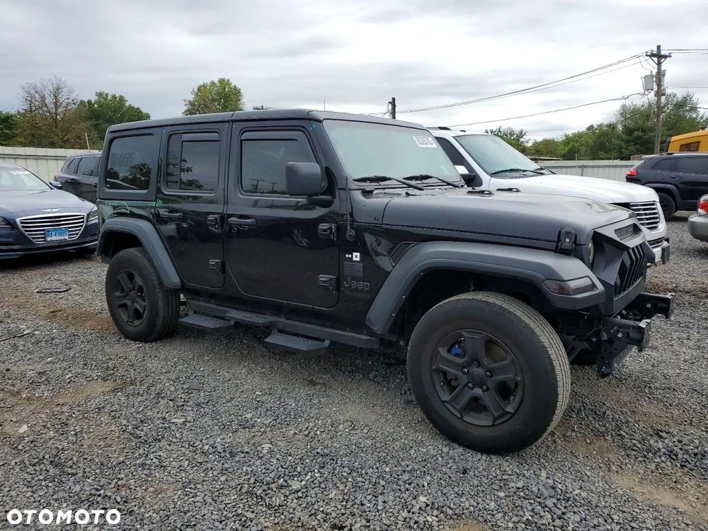Jeep Wrangler - 5