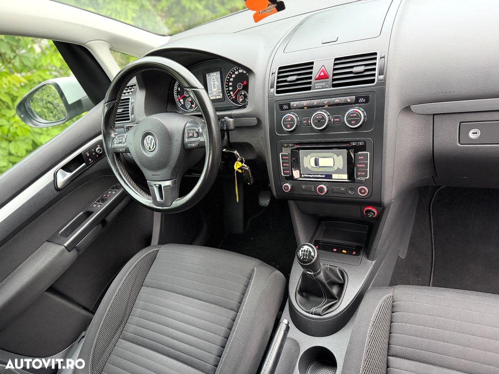 Volkswagen Touran 1.2 TSI Cup - 9