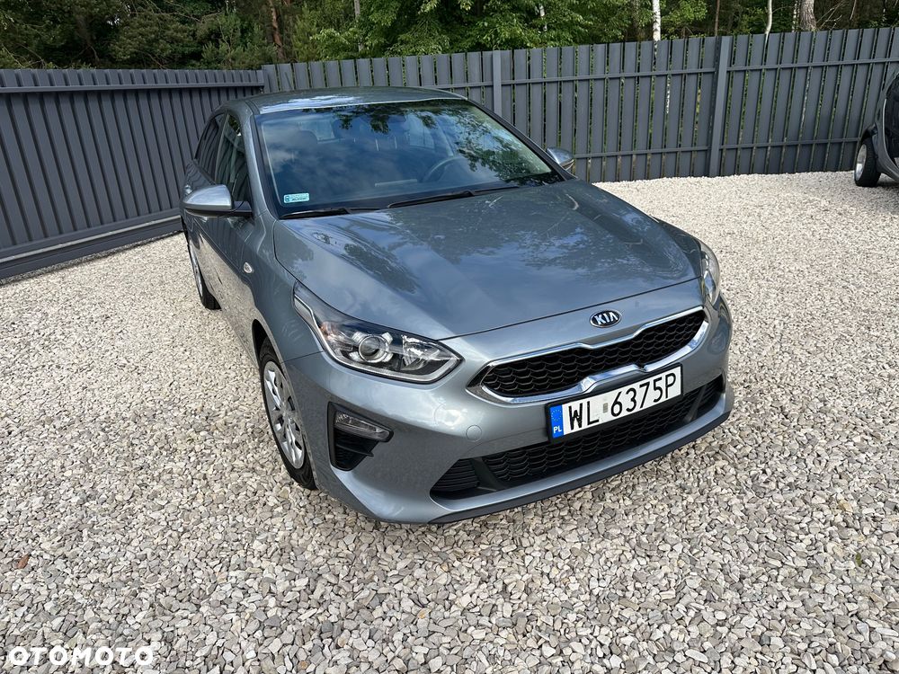 Kia Ceed 1.4 L - 5