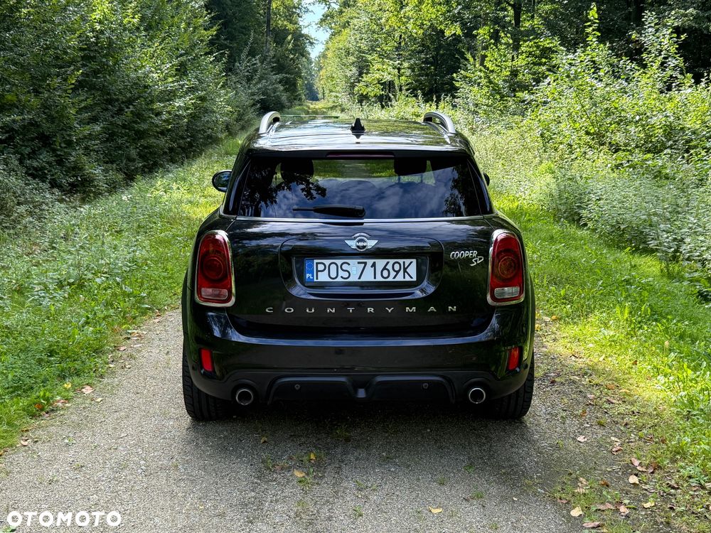 MINI Countryman Cooper SD ALL4 John Cooper Works Trim - 3