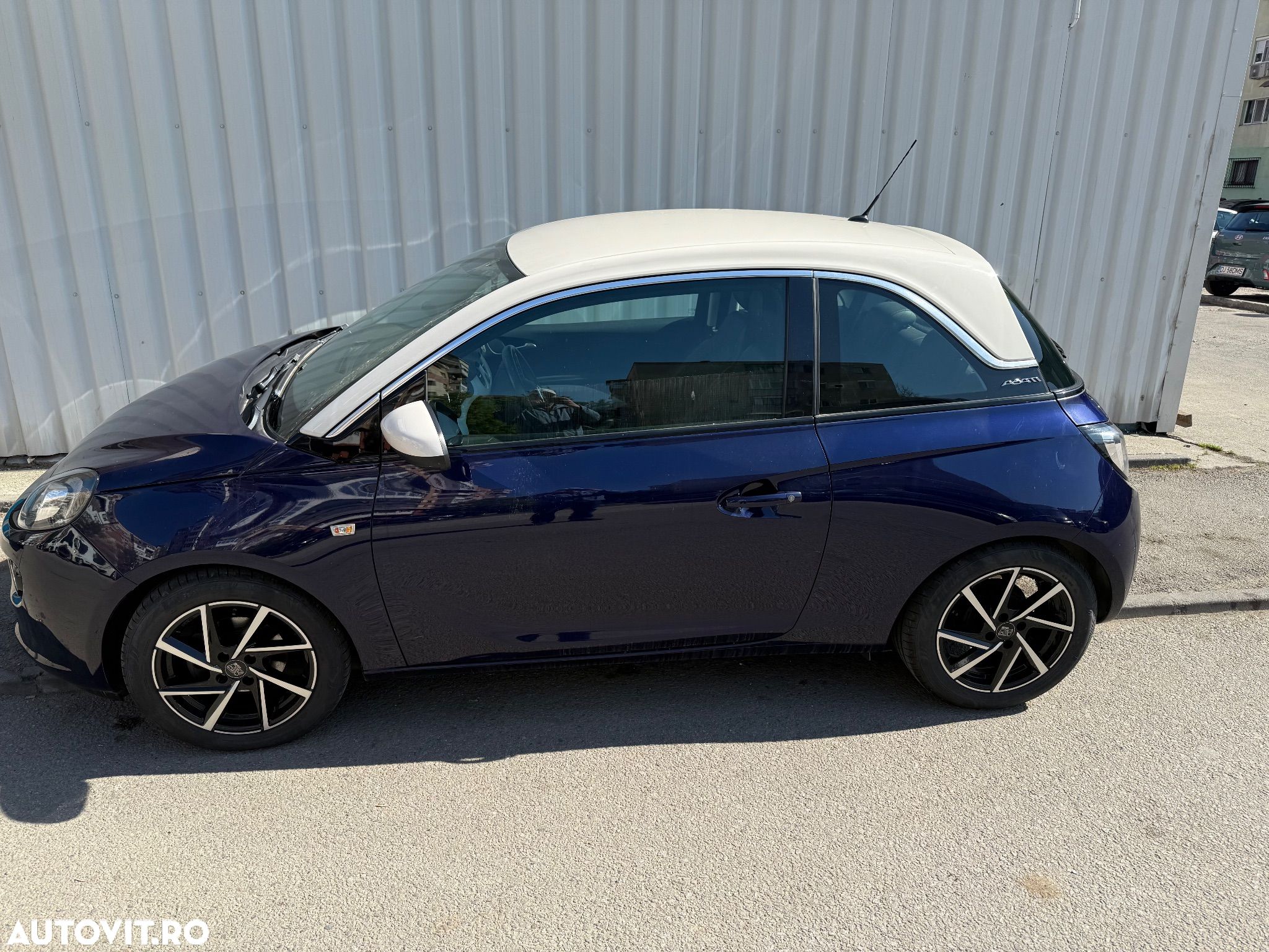 Opel Adam - 1