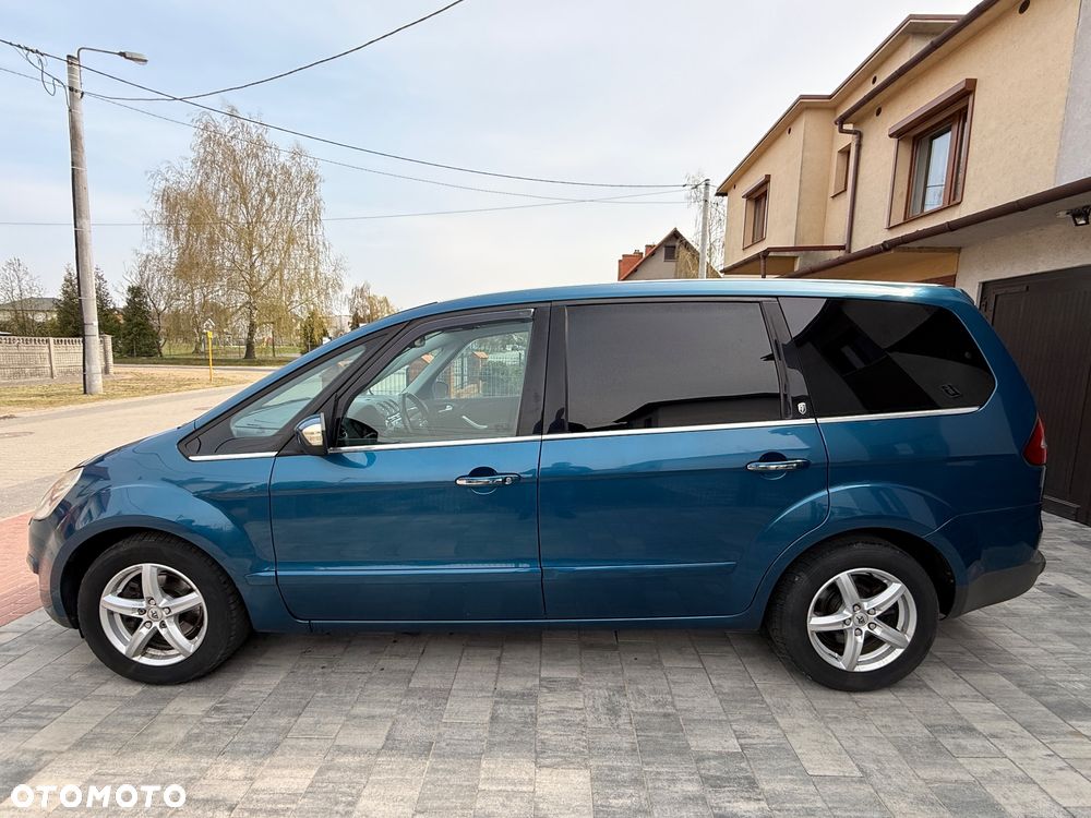 Ford Galaxy 2.3 Ghia - 4