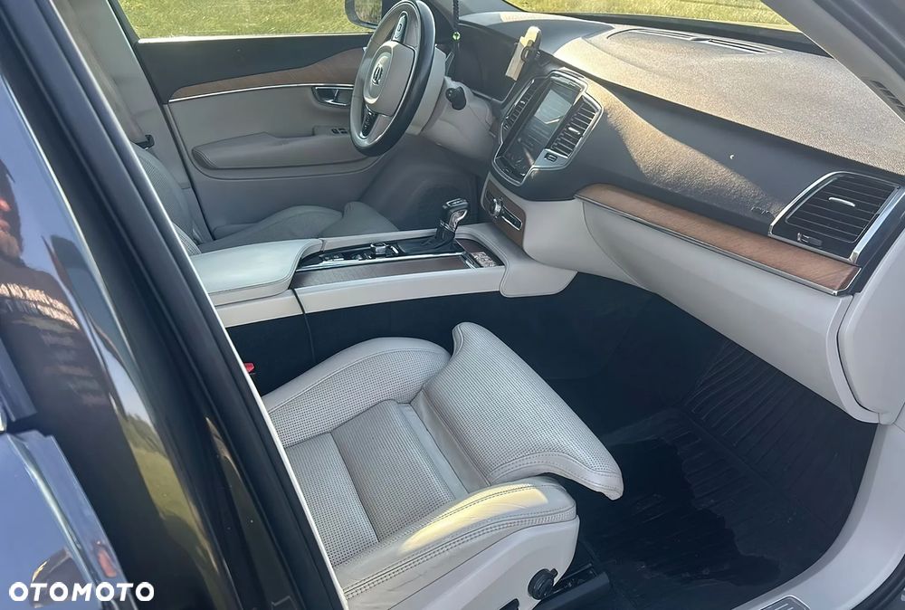 Volvo XC 90 T6 AWD Geartronic Inscription - 11