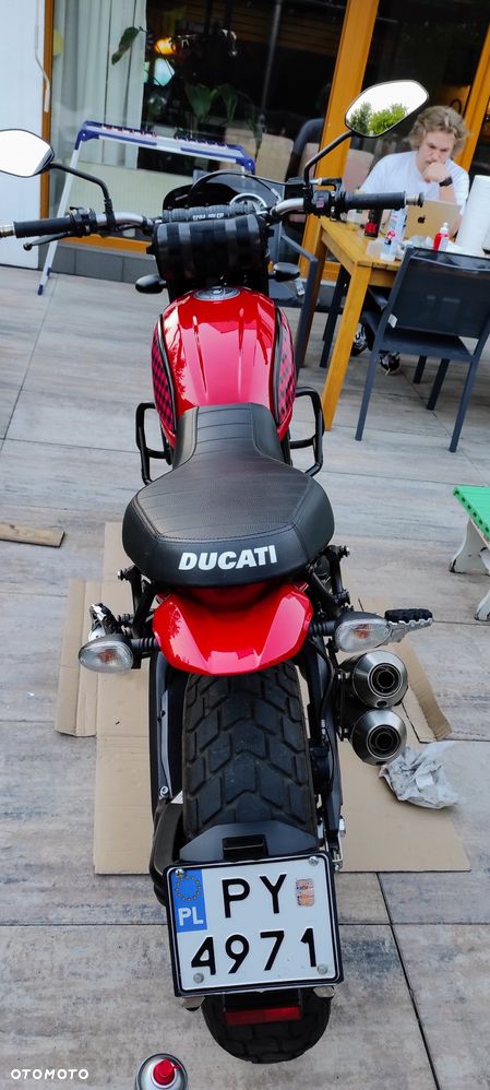 Ducati Scrambler - 9