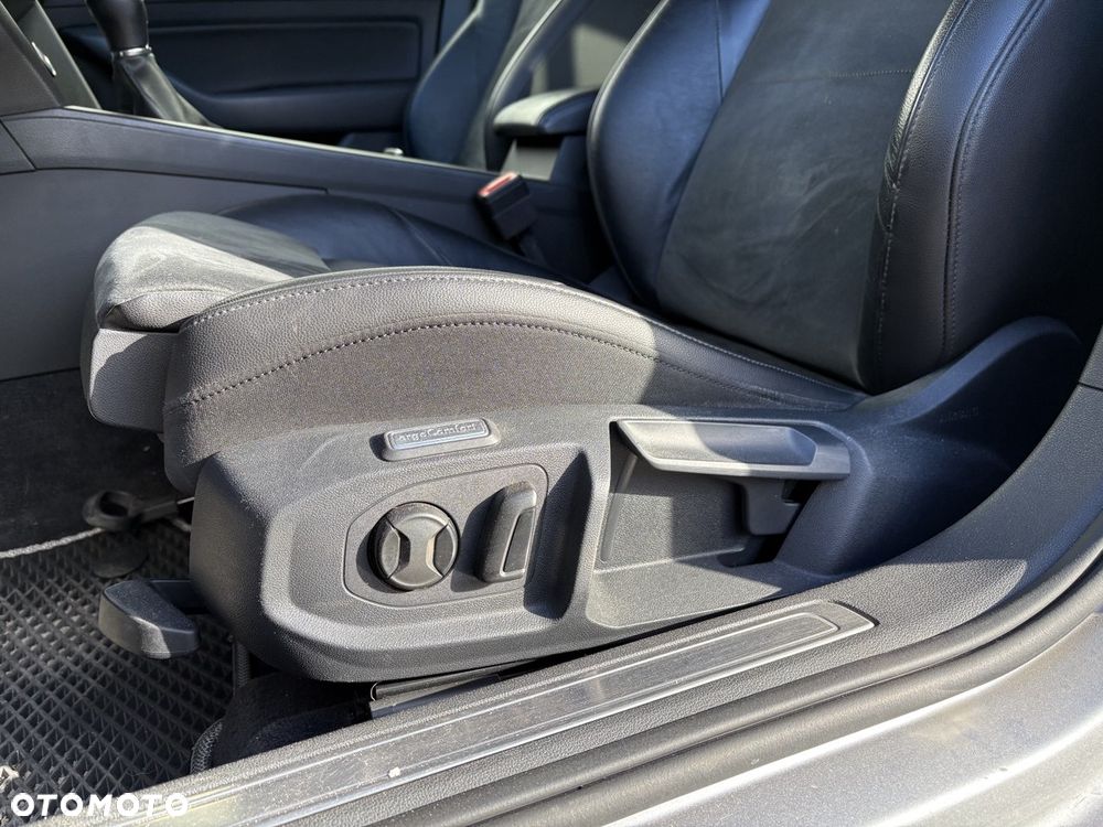 Volkswagen Arteon 2.0 TDI Essence - 16