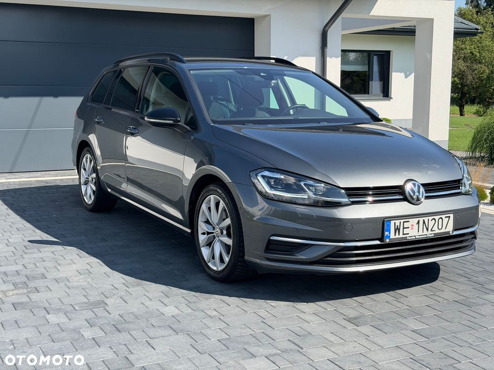 Volkswagen Golf 1.5 TSI BMT Evo IQ Drive DSG - 1