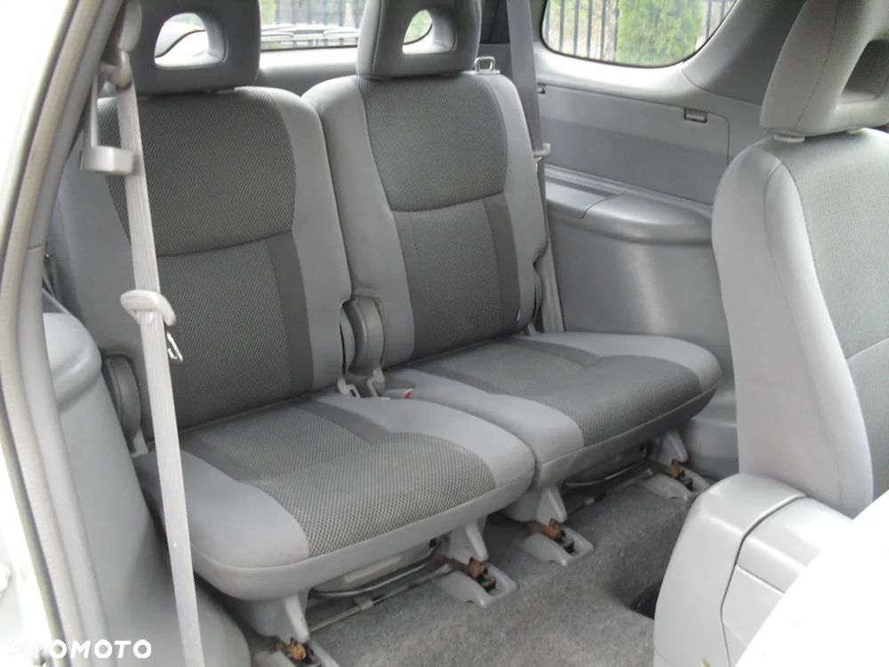 Toyota RAV4 2.0 VVT-i Sol - 7