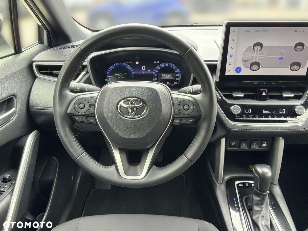 Toyota Corolla Cross - 15