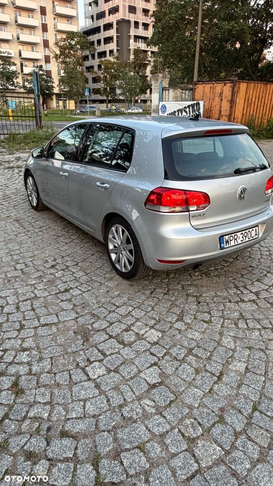 Volkswagen Golf 1.6 TDI BlueMotion Trendline - 4