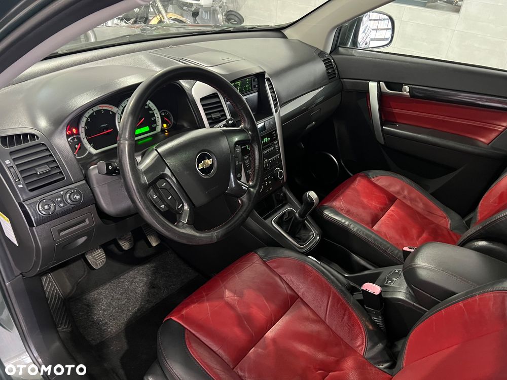 Chevrolet Captiva 2.0 2WD 7 Sitzer LS Family Edition - 12