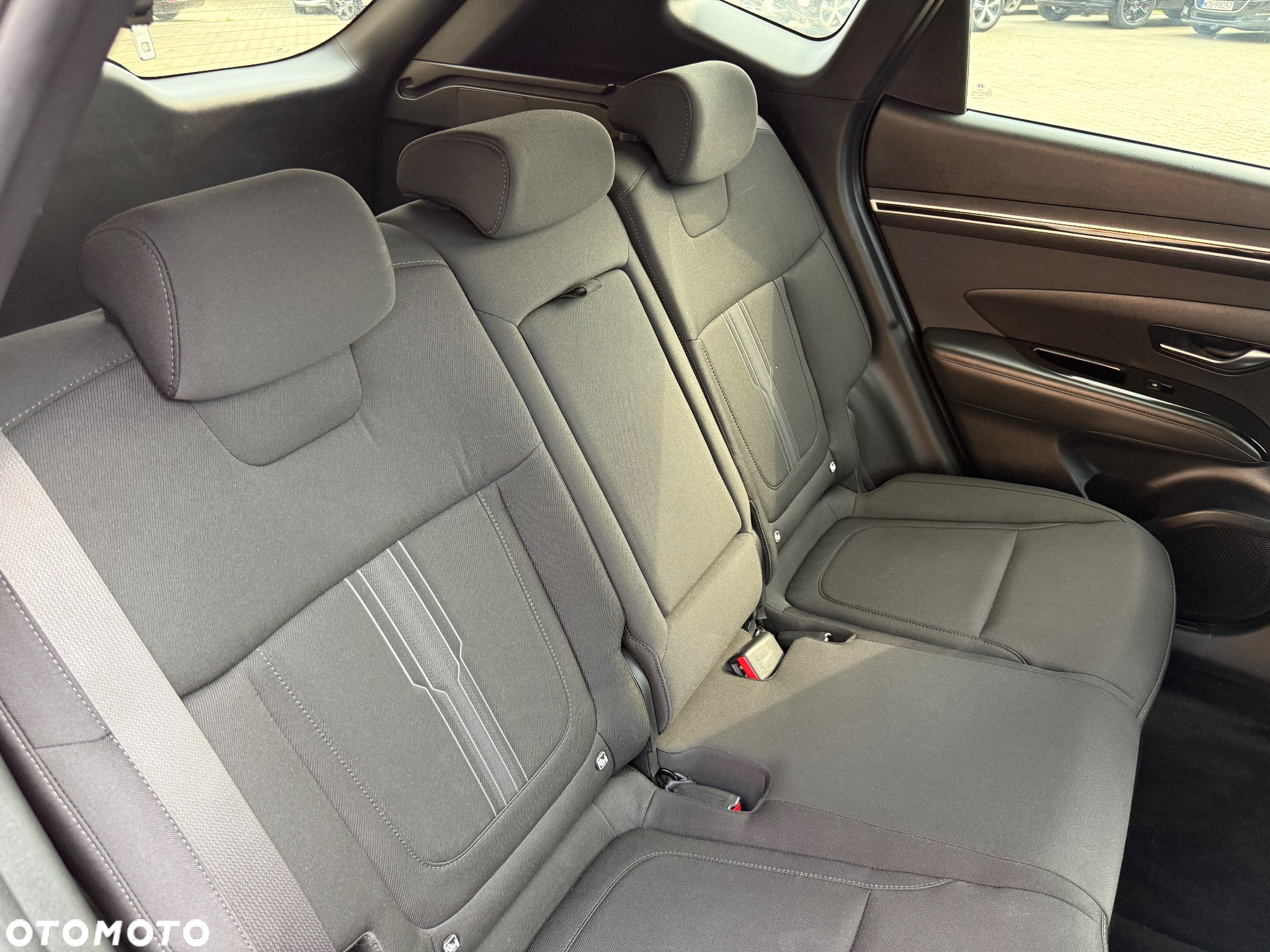 Hyundai Tucson 1.6 T-GDi 48V-Hybrid 2WD DCT Blackline - 32