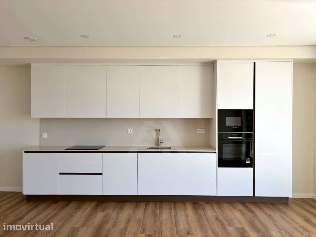 Apartamento T3 de Luxo a 200 metros da Praia da Consolação - Grande imagem: 4/27