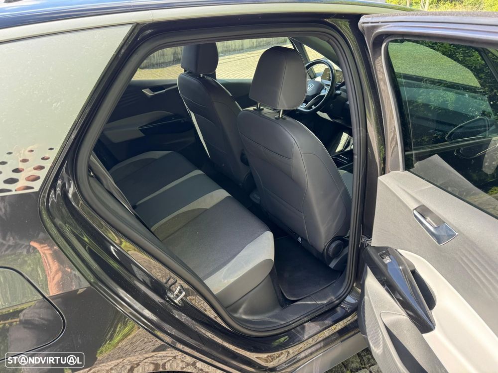 VW ID.3 58 kWh 1st - 34