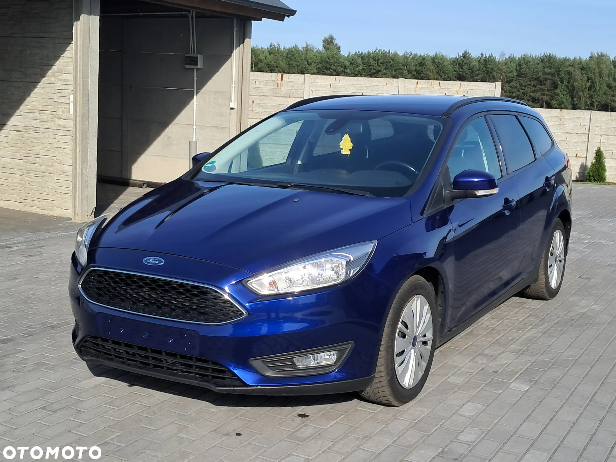 Ford Focus 1.5 EcoBlue Start-Stopp-System COOL&CONNECT - 4