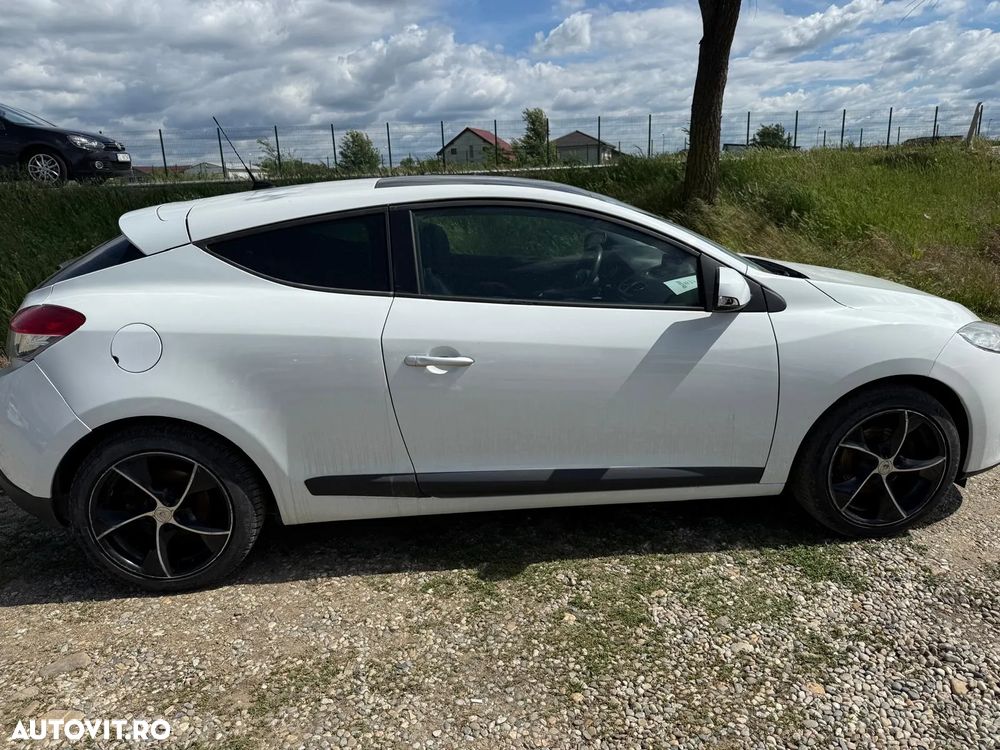 Renault Megane Coupe dCi 160 FAP GT - 7