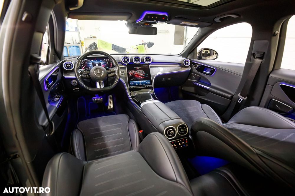 Mercedes-Benz C 300 4Matic 9G-TRONIC Edition AMG Line - 9