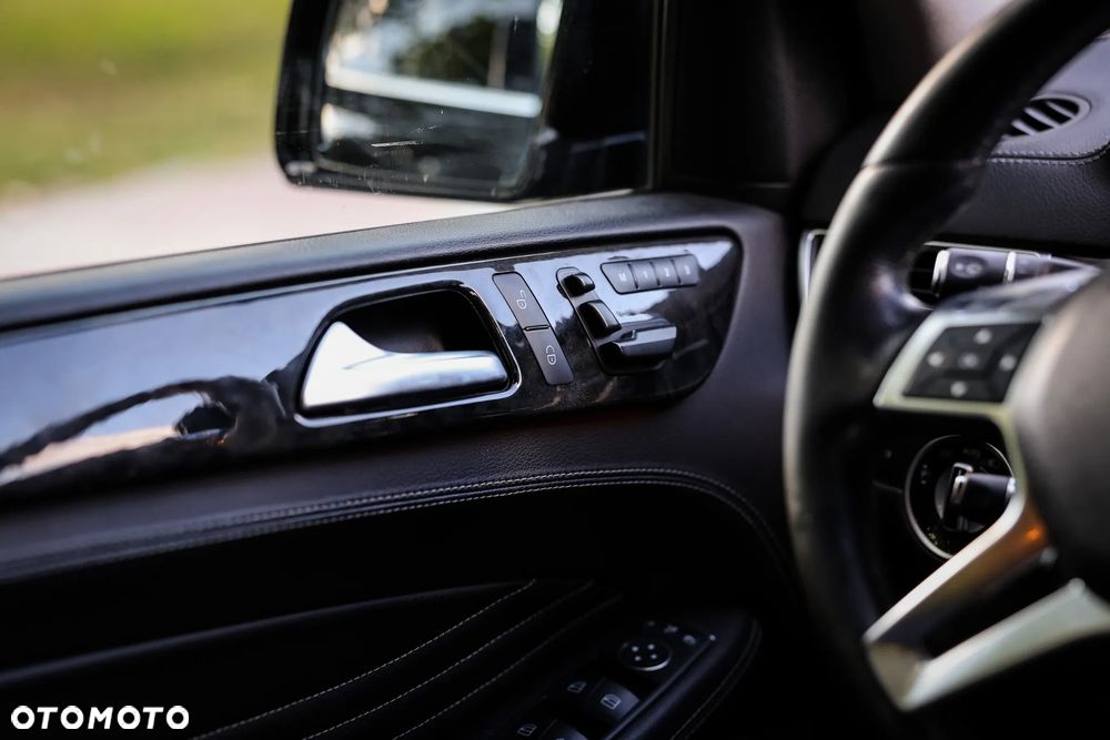 Mercedes-Benz ML 350 BlueEff 4-Matic - 22