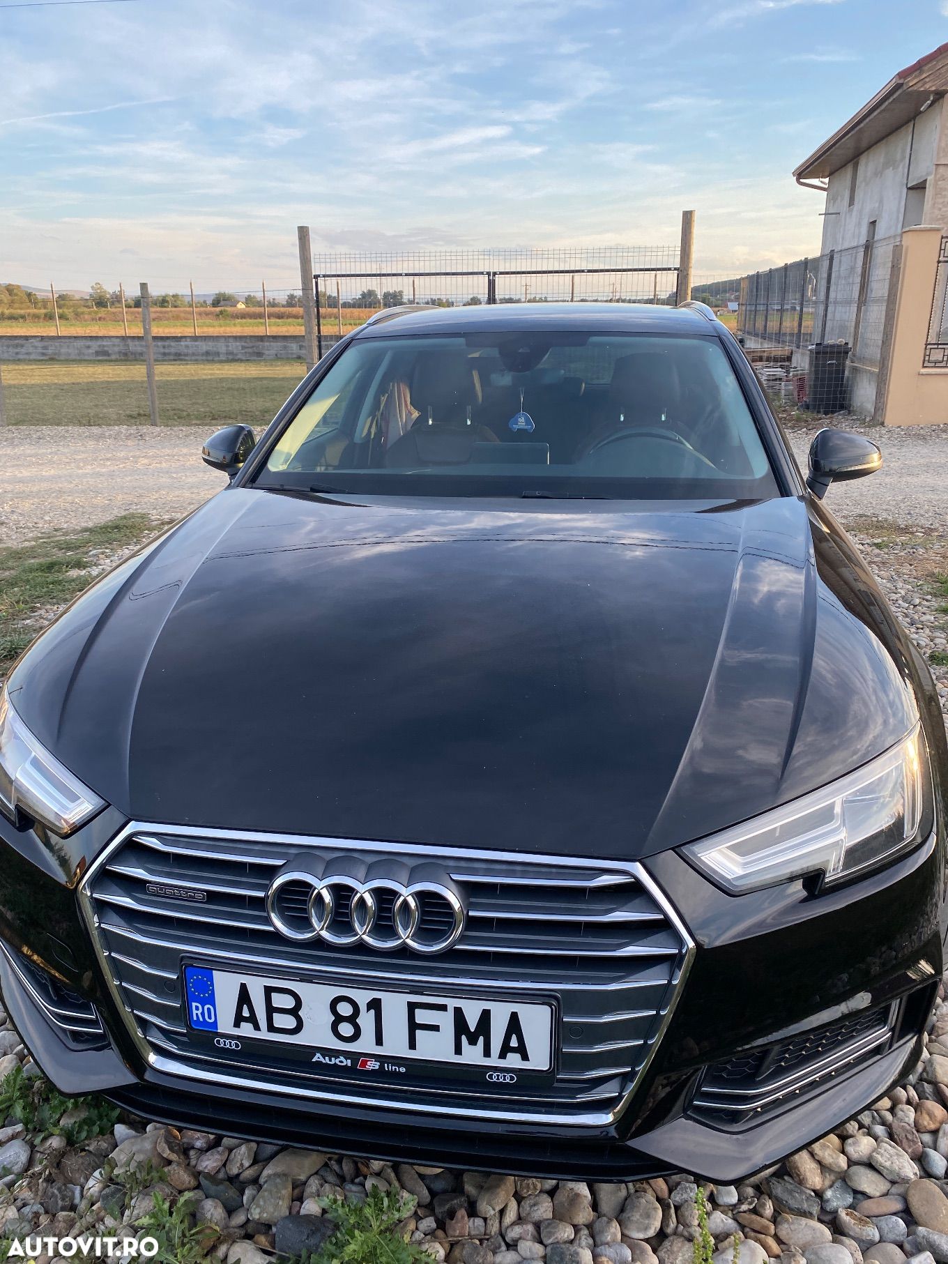 Audi A4 Avant 3.0 TDI quattro S tronic Sport - 1