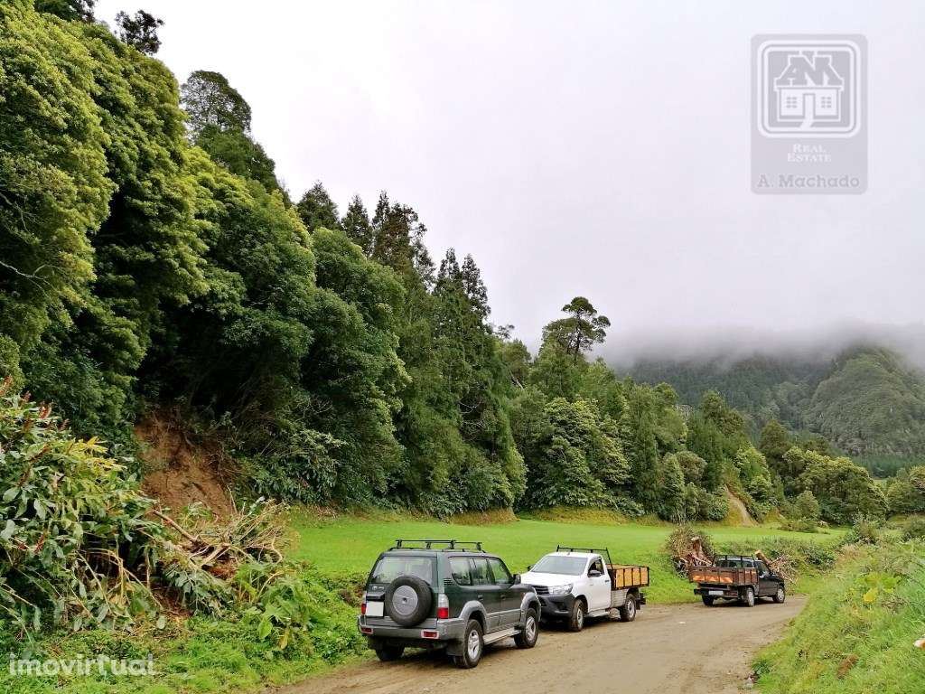 VENDA de AMPLO TERRENO rústico com pastagem e mata - Sete Cidades, ... - Grande imagem: 3/33