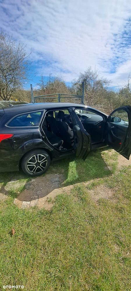 Ford Focus 1.5 TDCi Titanium - 4