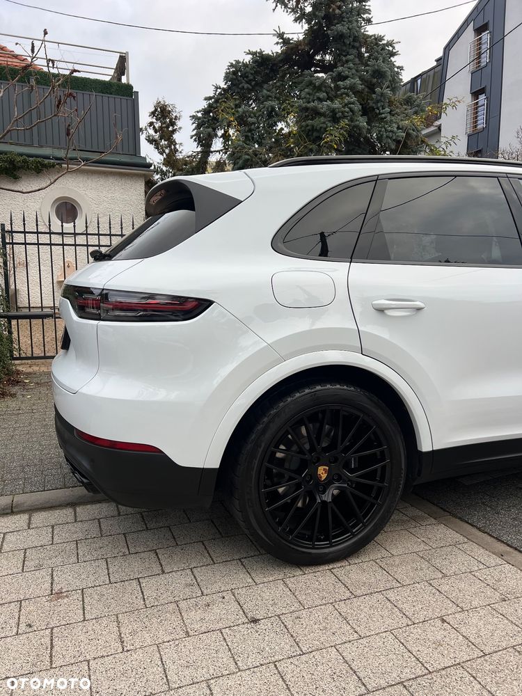 Porsche Cayenne Platinum Edition - 10