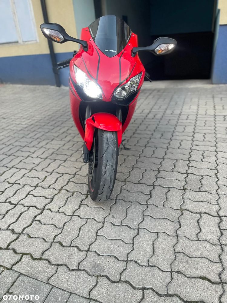 Honda CBR - 5