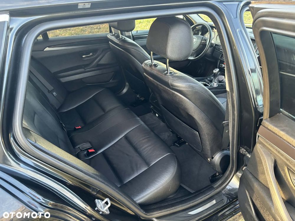 BMW Seria 5 520d - 9