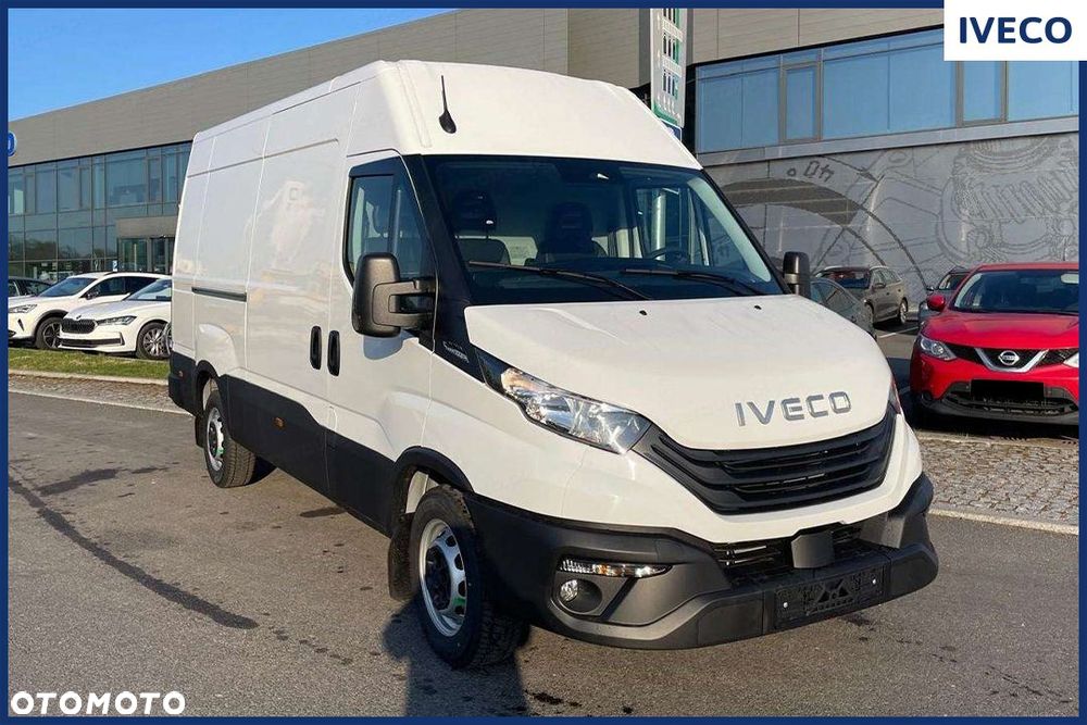 Iveco Daily 35S16 12m3 Hi-Matic 2.3 156KM - 2