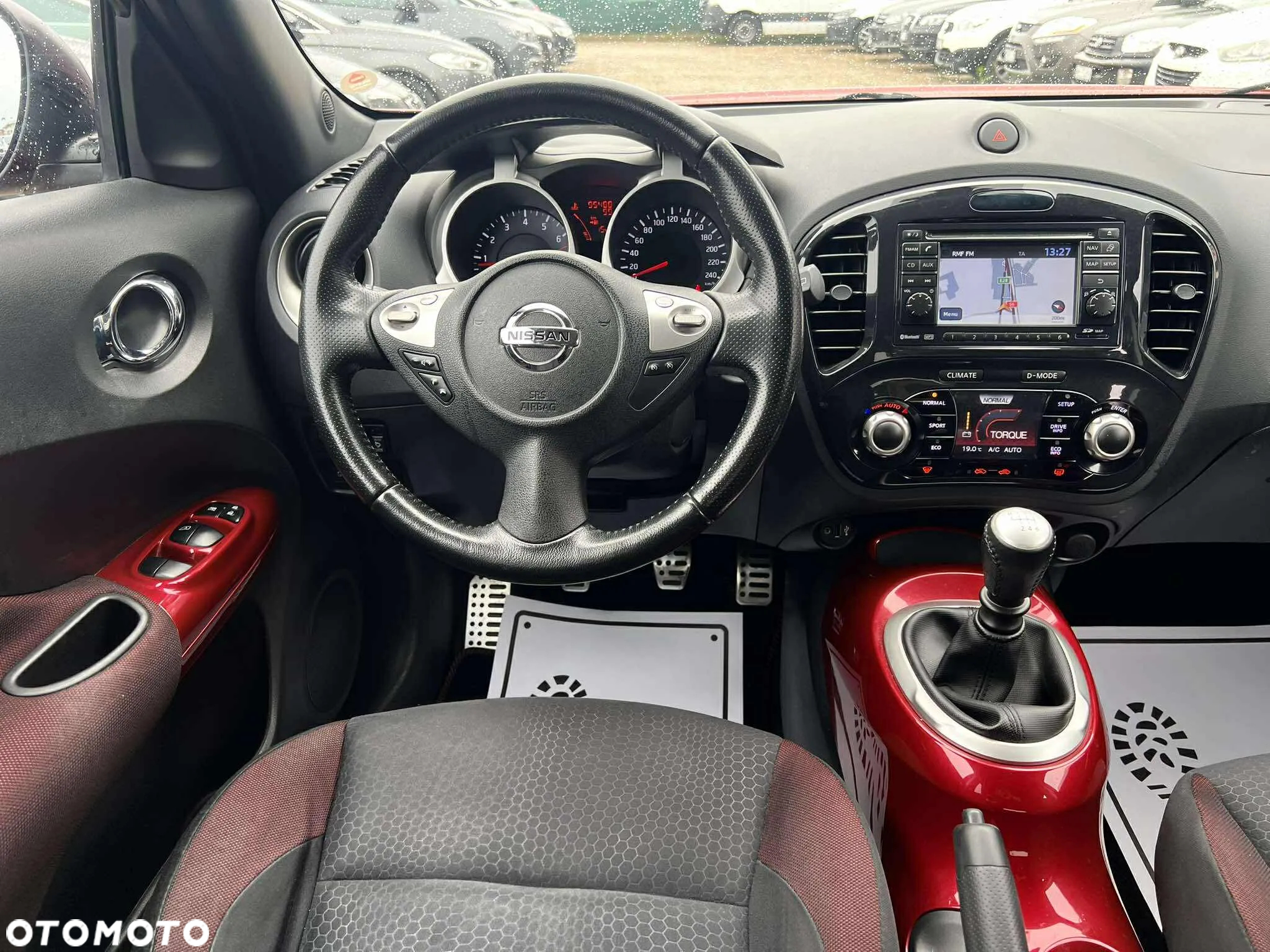Nissan Juke 1.6 DIG-T Tekna - 15