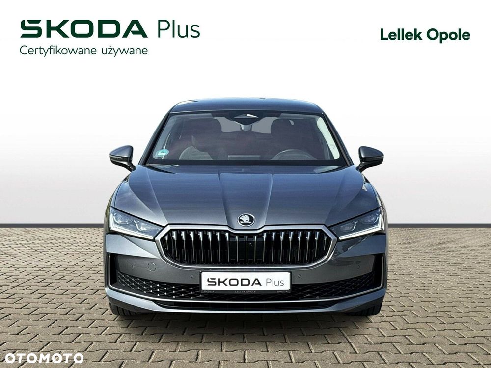 Skoda Superb 2.0 TDI SCR Selection DSG - 2
