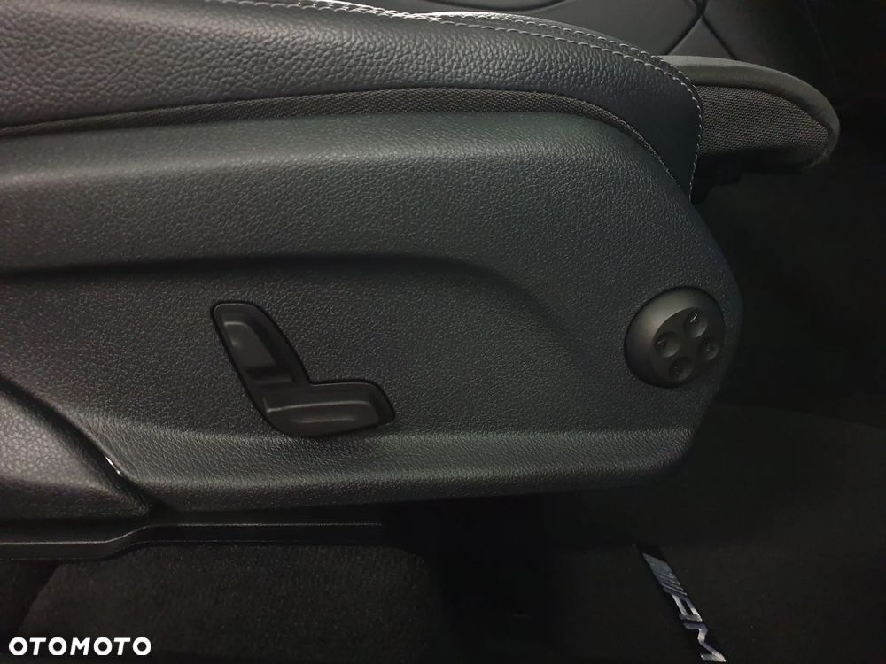 Mercedes-Benz GLC 300 de 4Matic 9G-TRONIC AMG Line Plus - 34