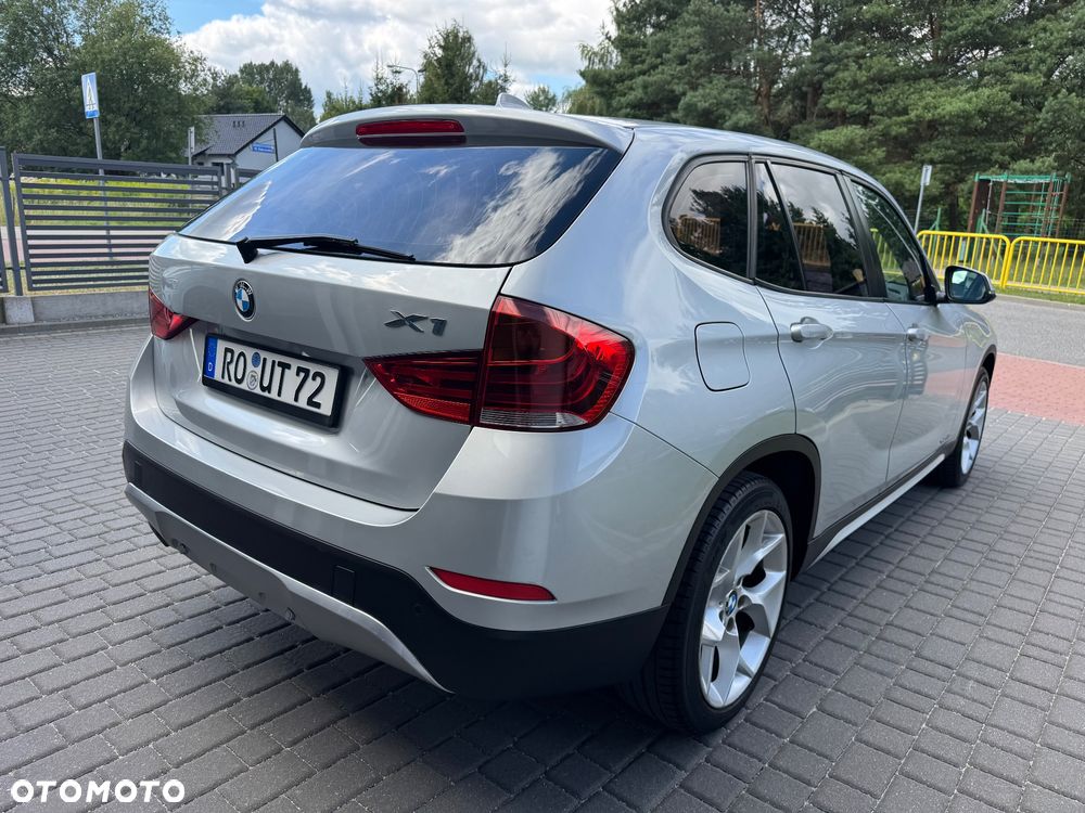 BMW X1 xDrive18d xLine - 25