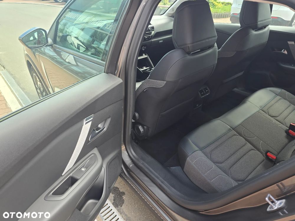 Citroën C4 BlueHDi 130 Stop&Start EAT8 SHINE - 17