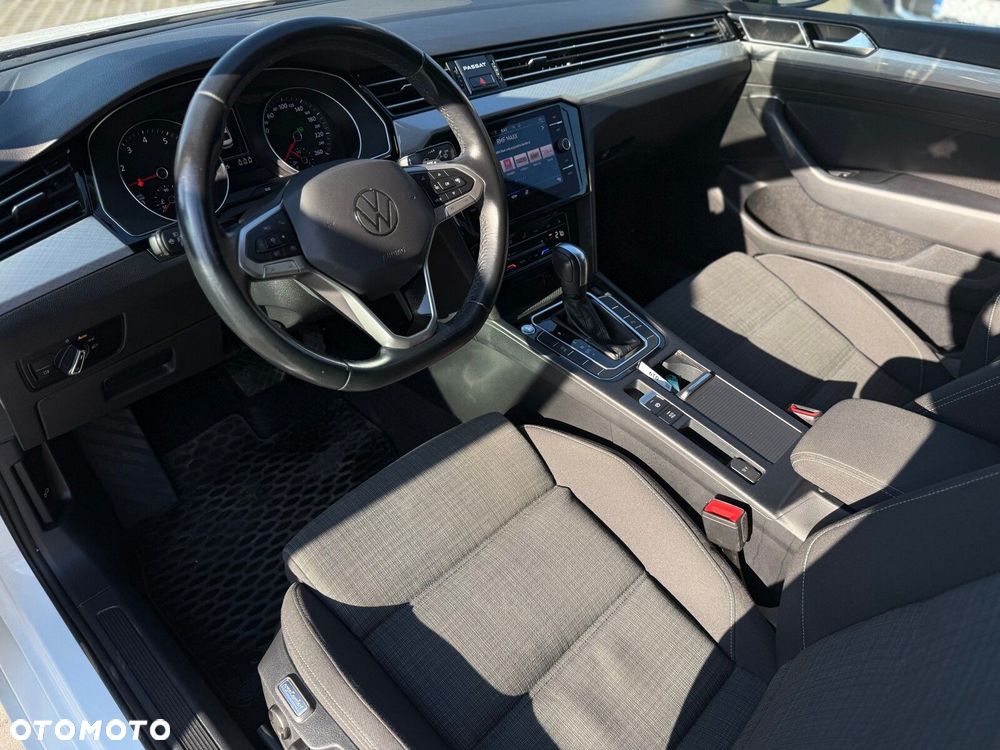 Volkswagen Passat 2.0 TSI Business DSG - 10