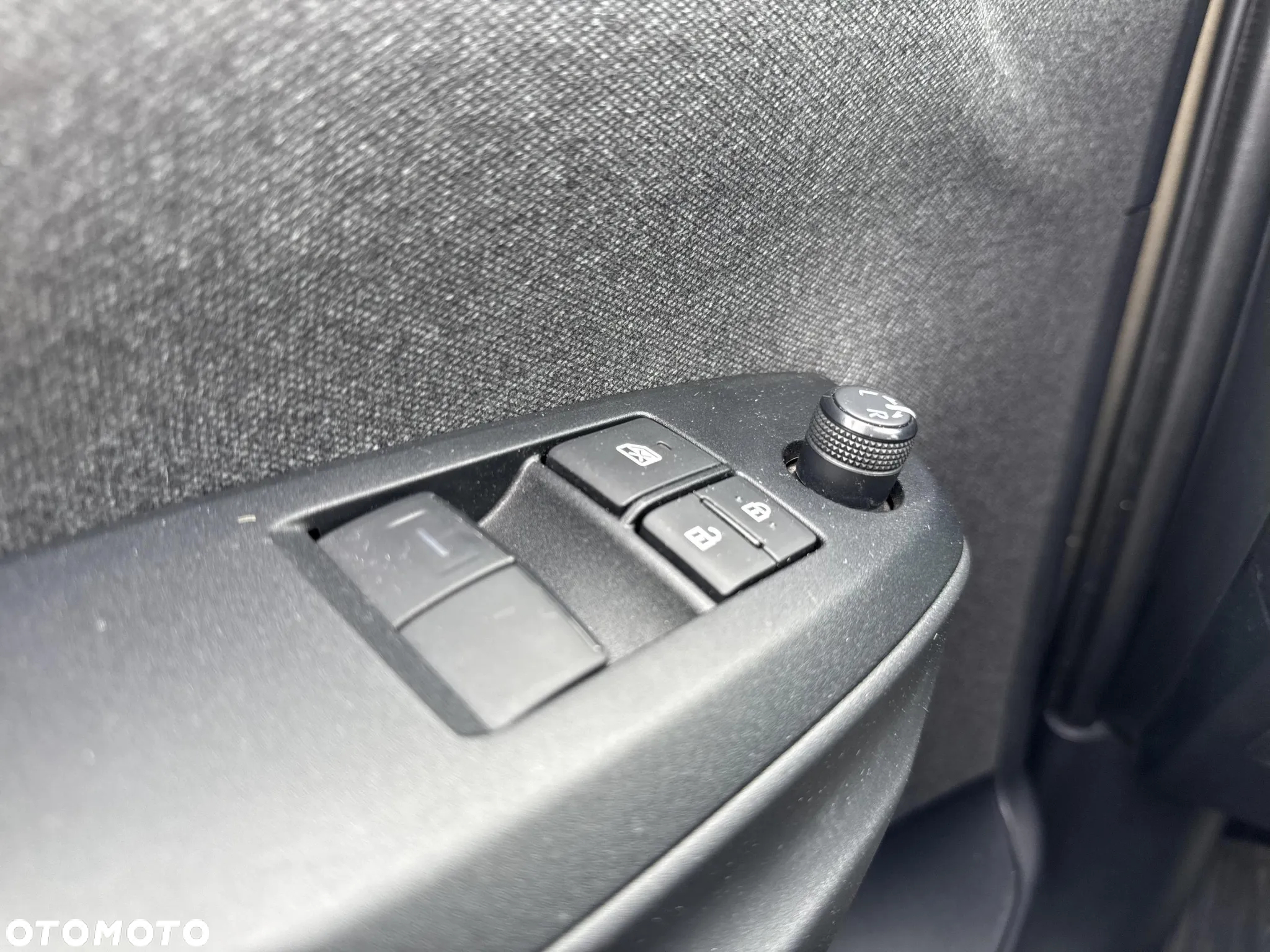 Toyota Yaris 1.5 Comfort CVT - 16