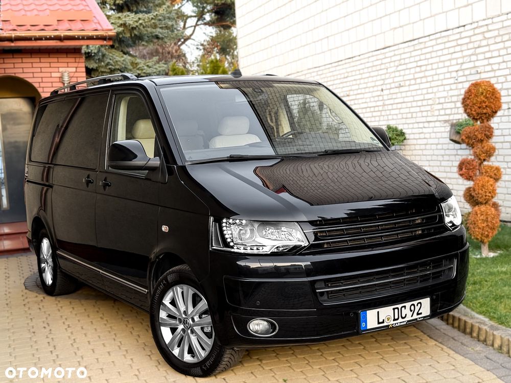Volkswagen Multivan - 1