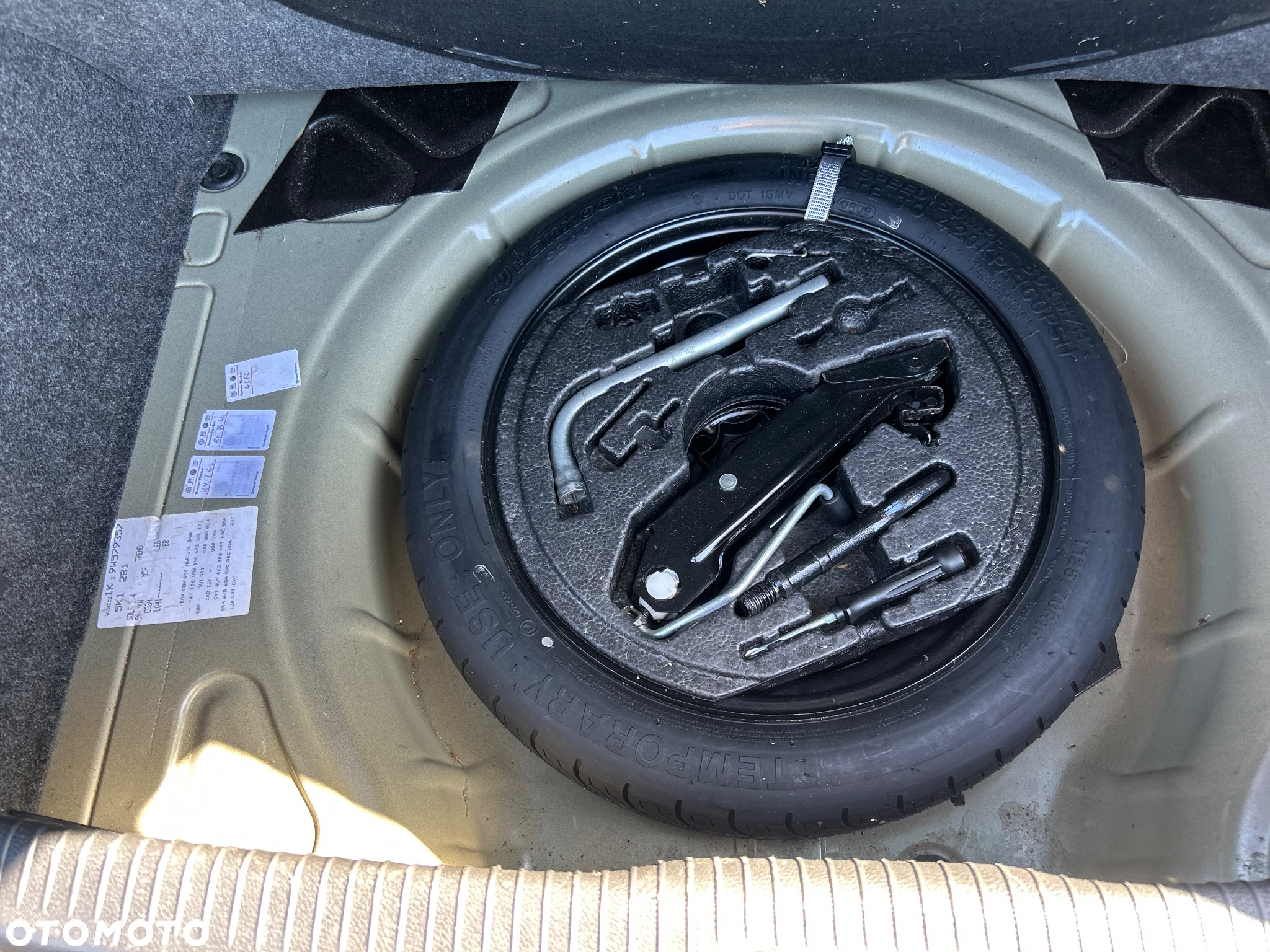Volkswagen Golf - 14