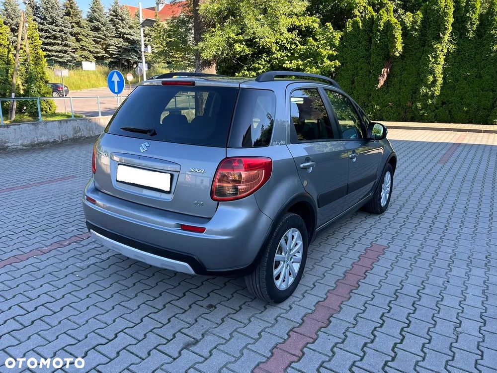 Suzuki SX4 Classic 1.6 VVT 4x4 Style - 6